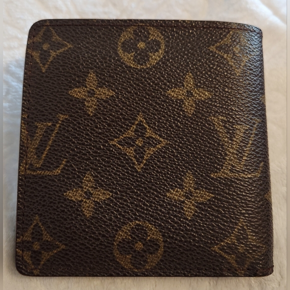 LOUIS VUITTON Portefeiulle Marco Bifolf Monogram Wallet with dust bag/box - Picture 3 of 16